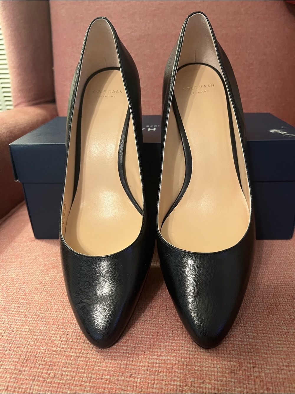❤️ Cole Haan Black Lena Mid Pump ll Heel